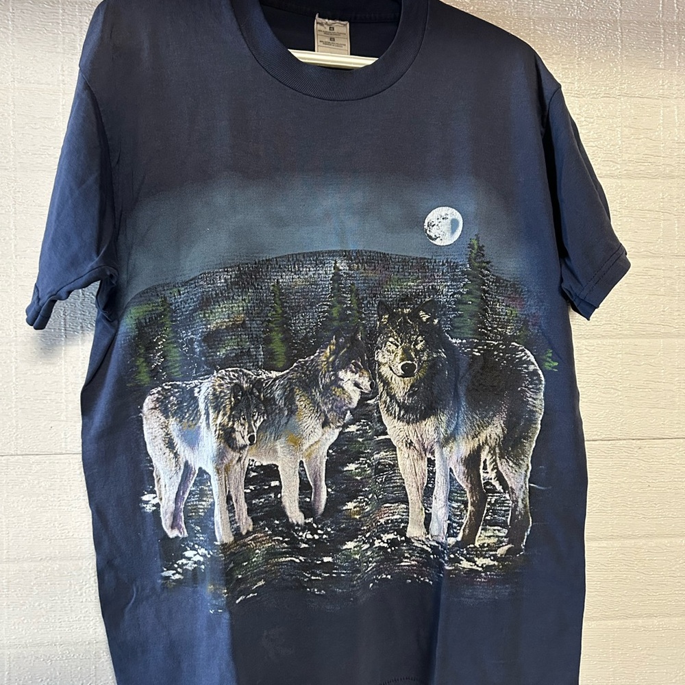 Vintage 90’s Wolf Graphic T-Shirt